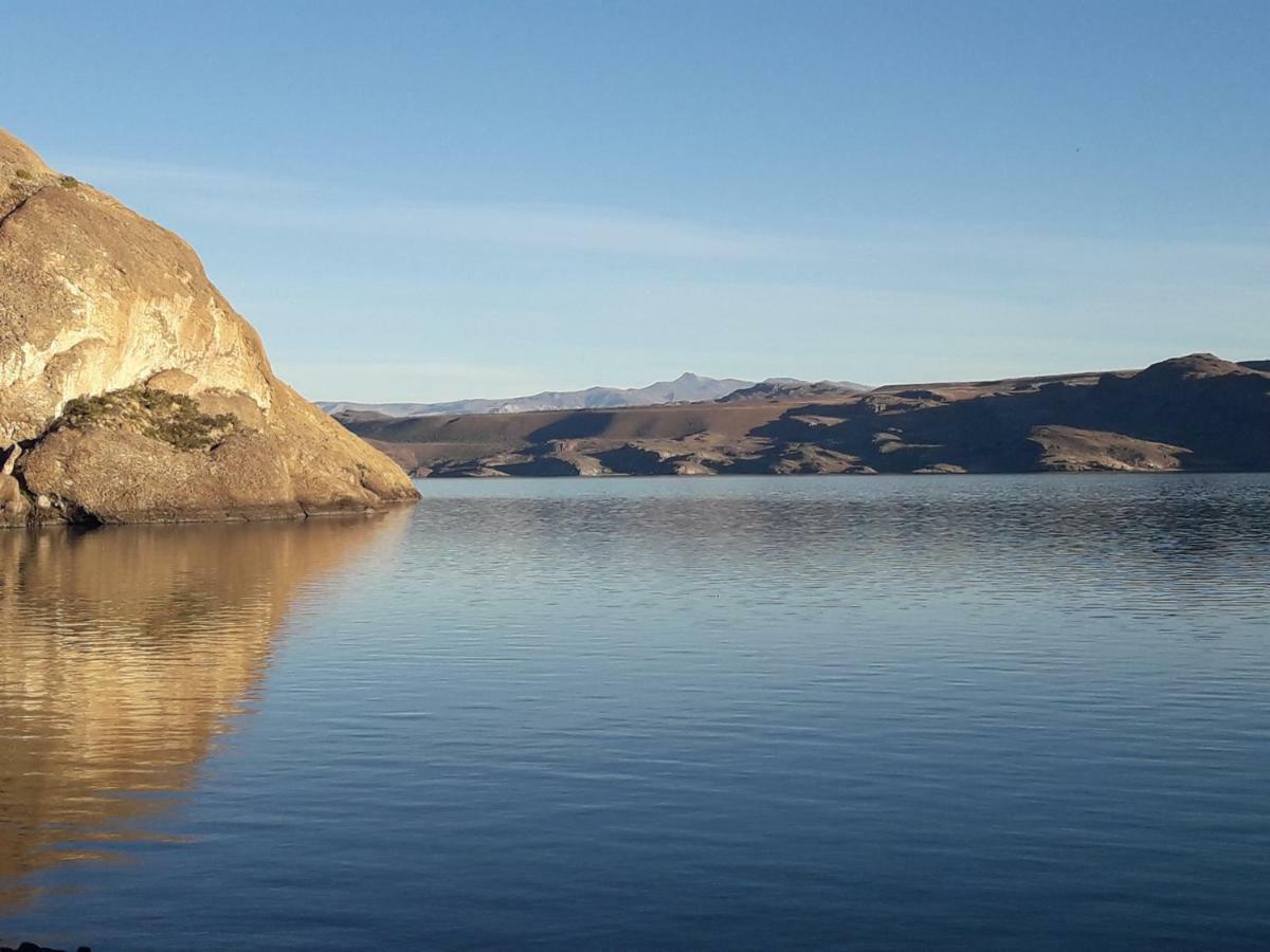 Hospedaje El Juncal Lägenhet Puerto Ingeniero Ibanez Exteriör bild